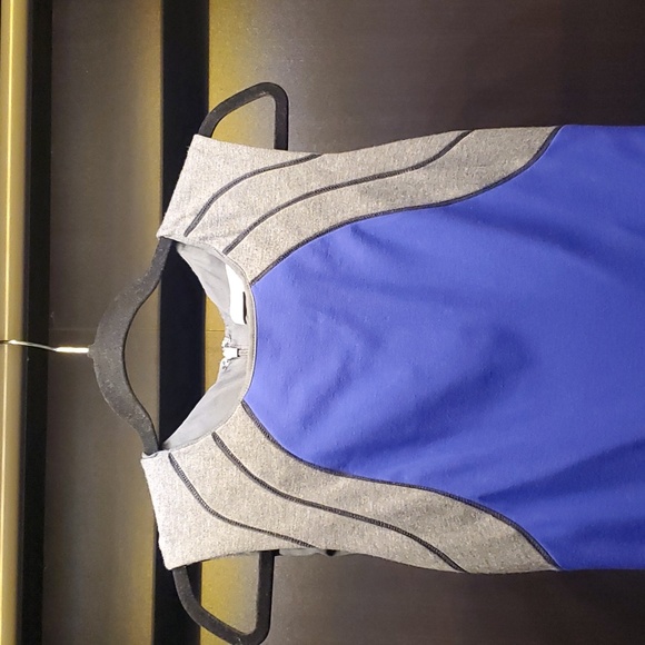 Diane Von Furstenberg Dress Size 4 - Picture 3 of 5